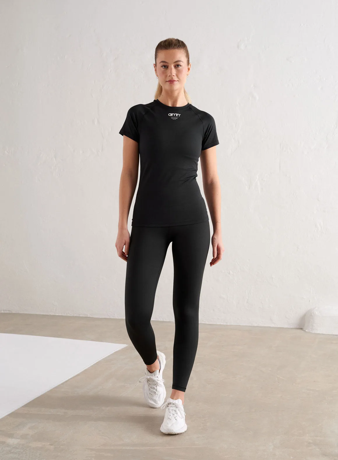Black Edge Core Short Sleeve