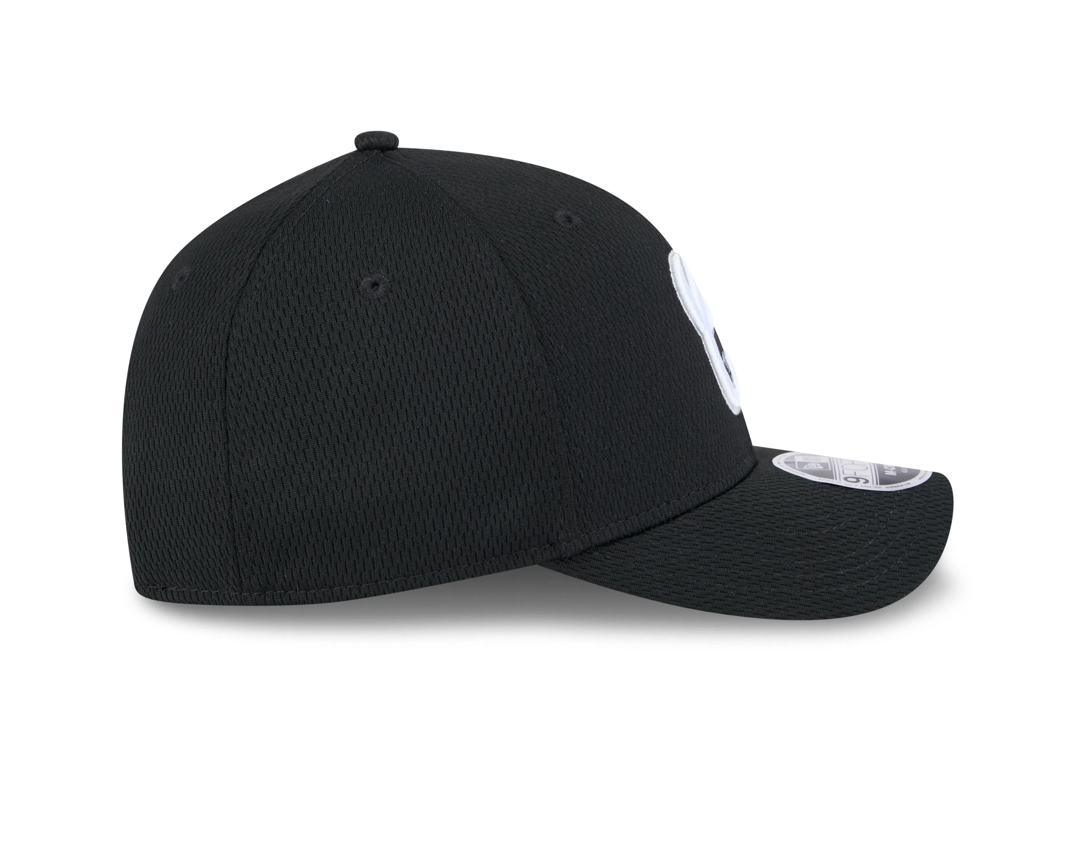 Chicago White Sox New Era Black 2025 Clubhouse Alternate M-Crown 9FORTY Adjustable Hat