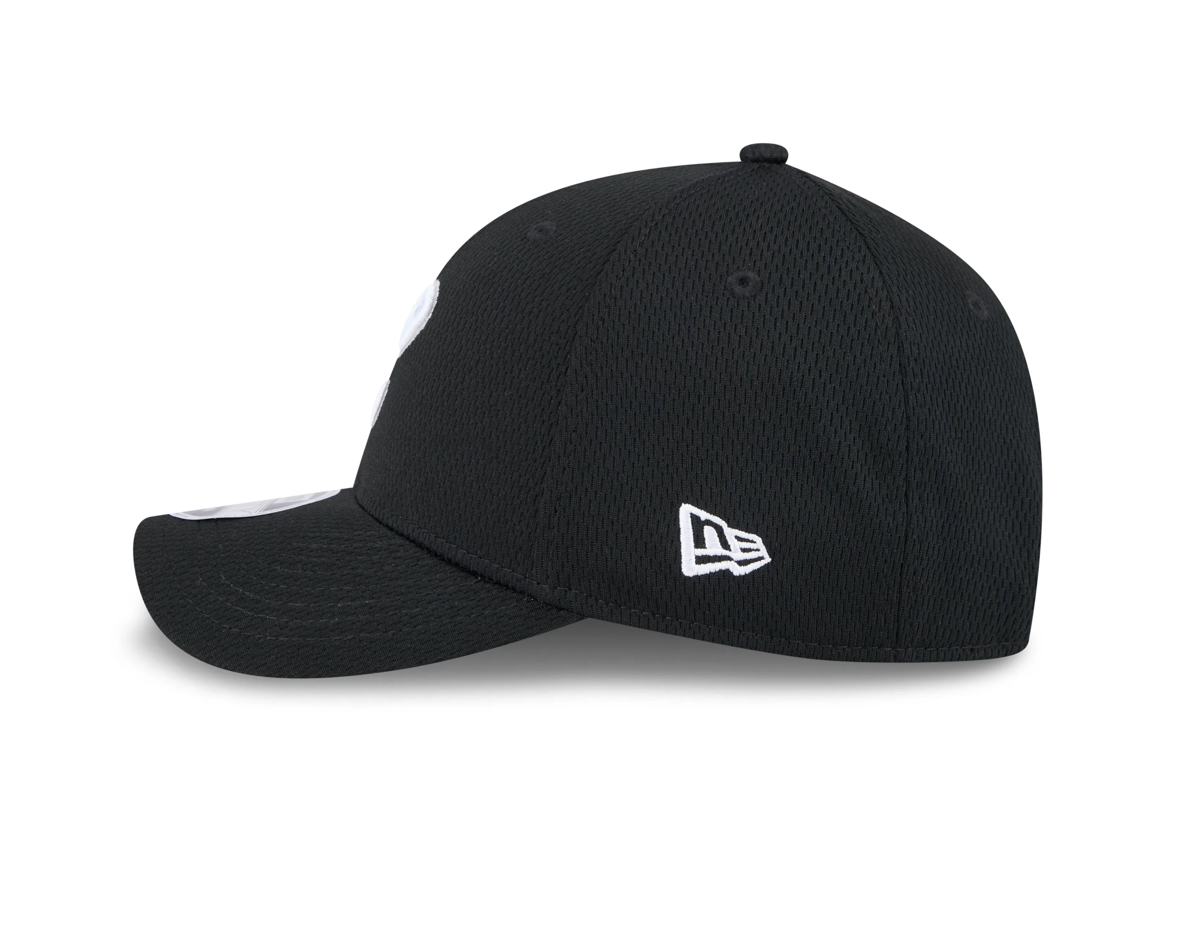 Chicago White Sox New Era Black 2025 Clubhouse Alternate M-Crown 9FORTY Adjustable Hat