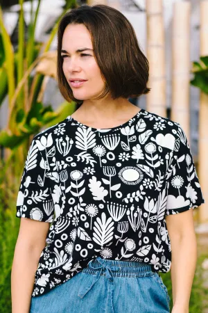 Christina Top - Monochrome. Folk Floral