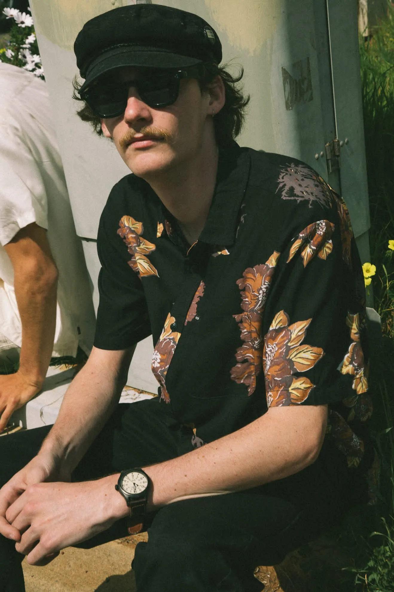 CRU Print Relaxed S/S Shirt - Washed Black/Charcoal Floral