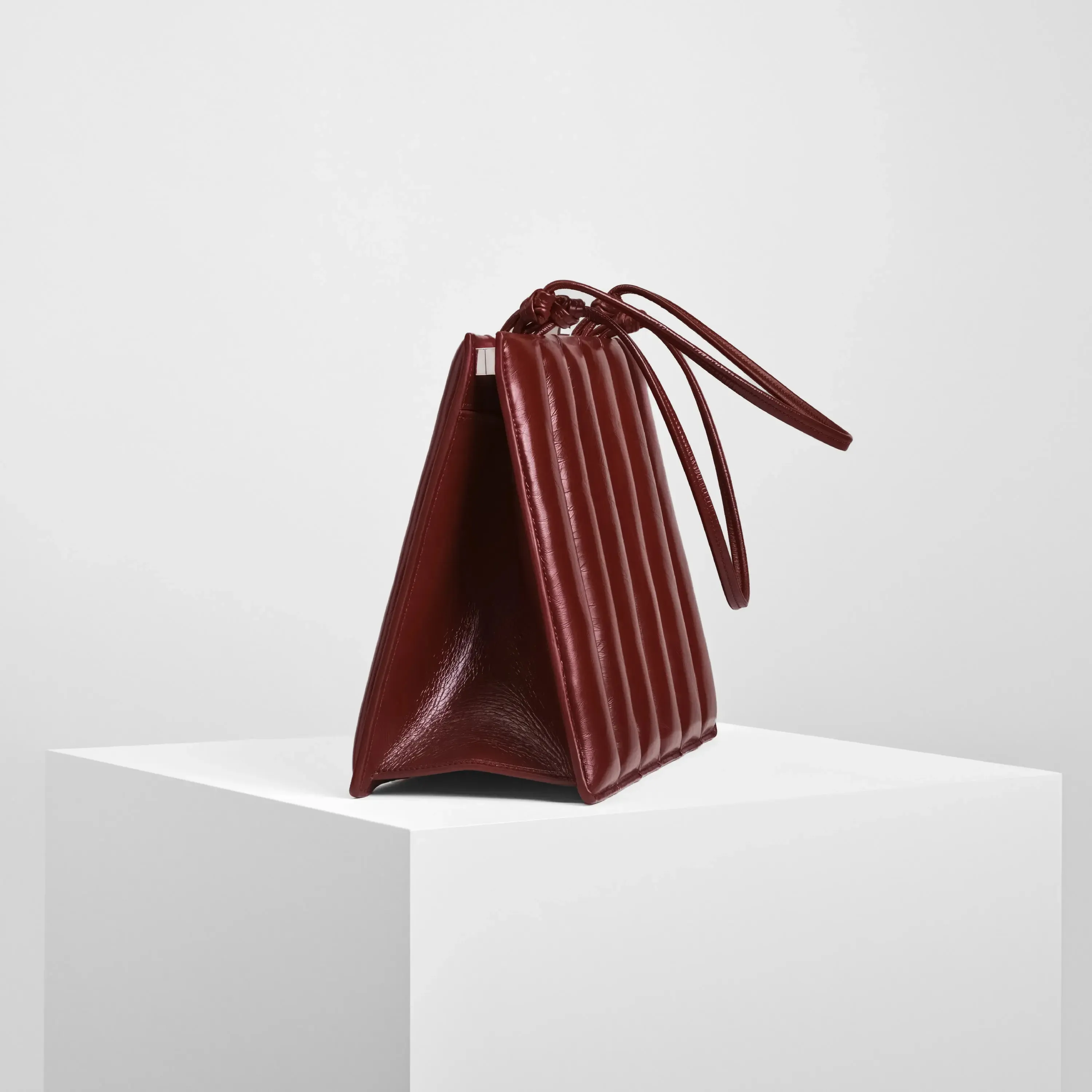 DRIVE BAG | lipstick red leather