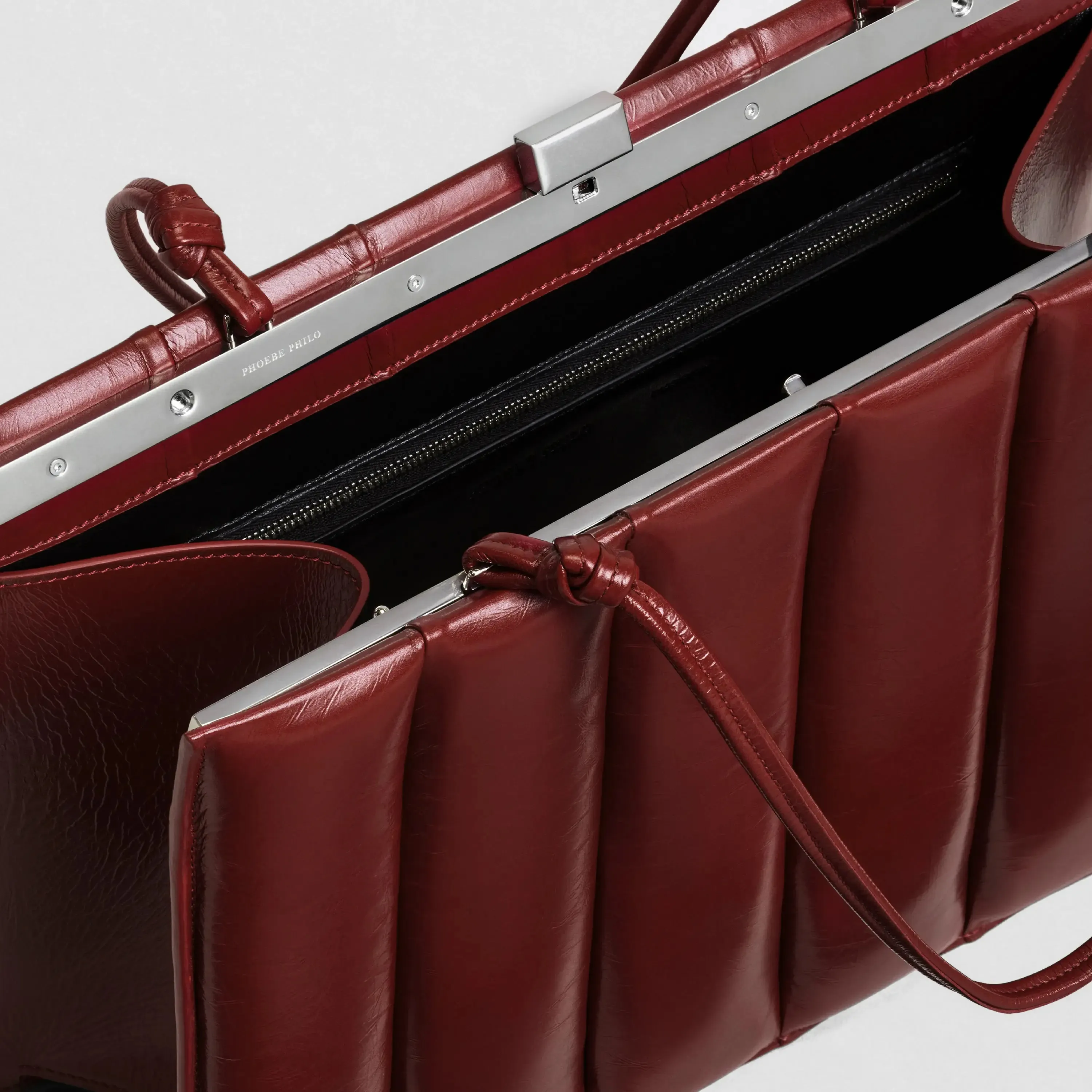 DRIVE BAG | lipstick red leather