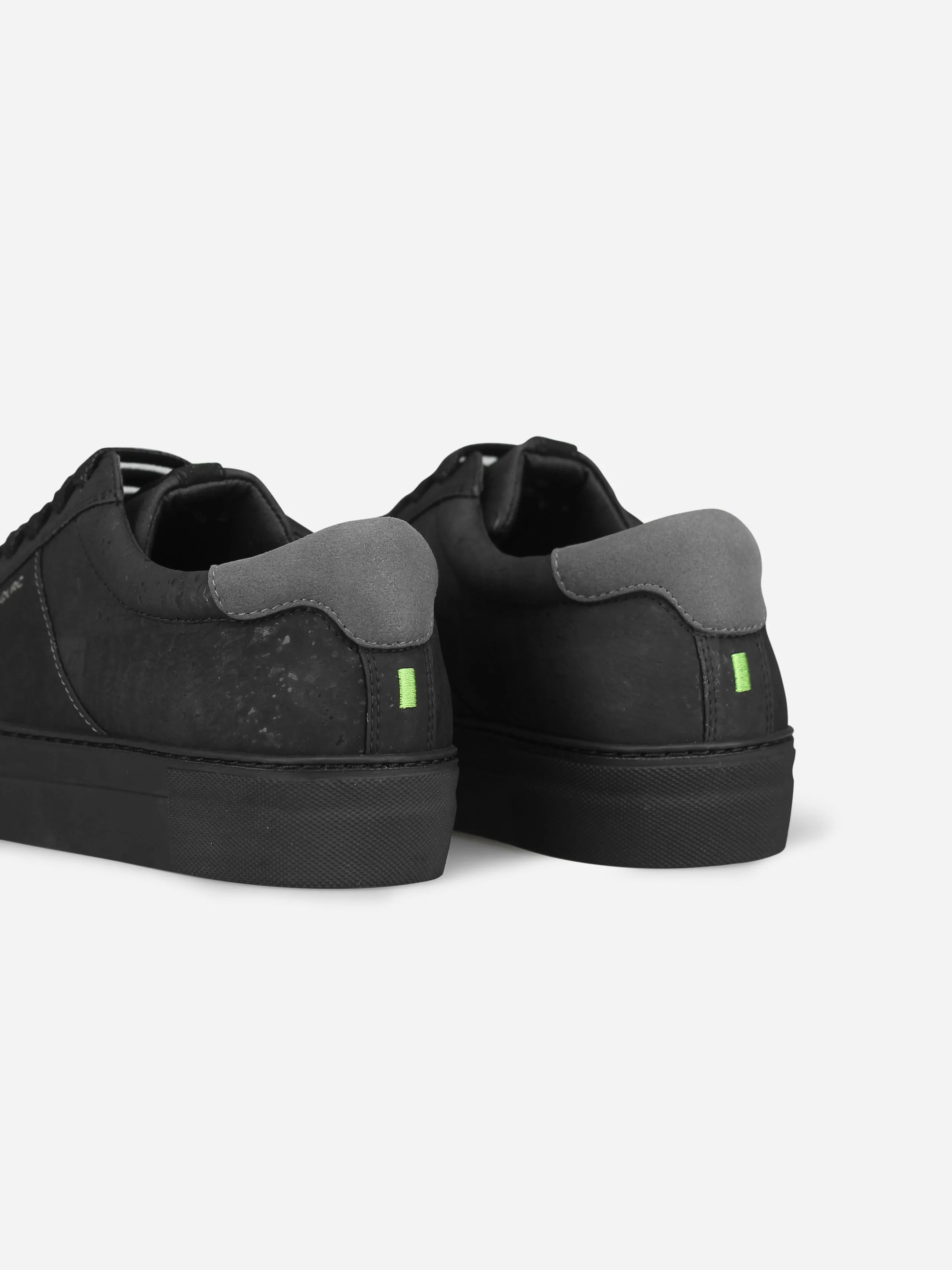 Fragment Low - All Black