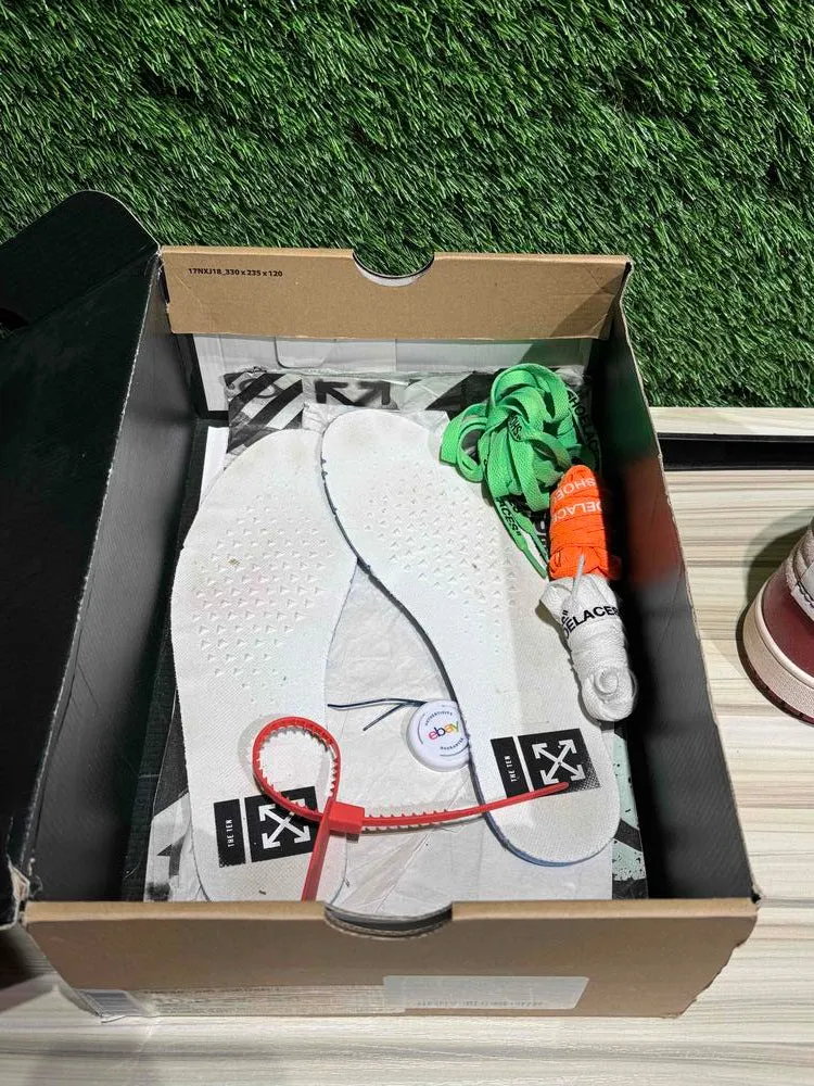 Jordan 1 Retro High Off-White Chicago Sz 10.5