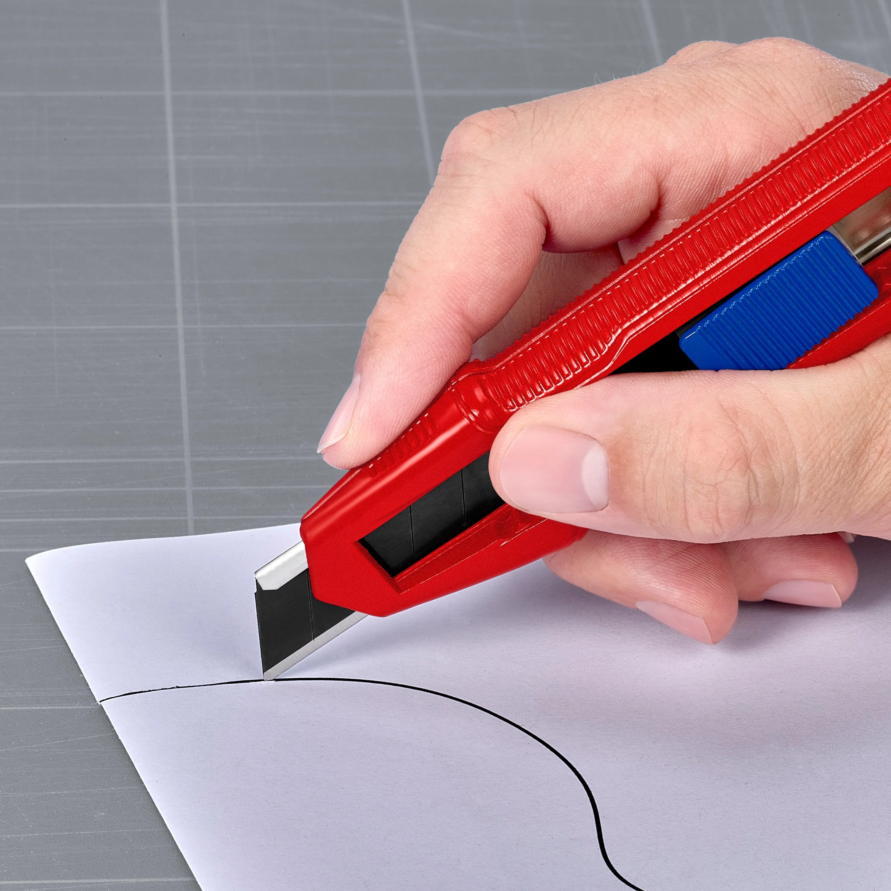 Knipex 9010165BKA - 6 1/2" CutiX Universal Snap Knife