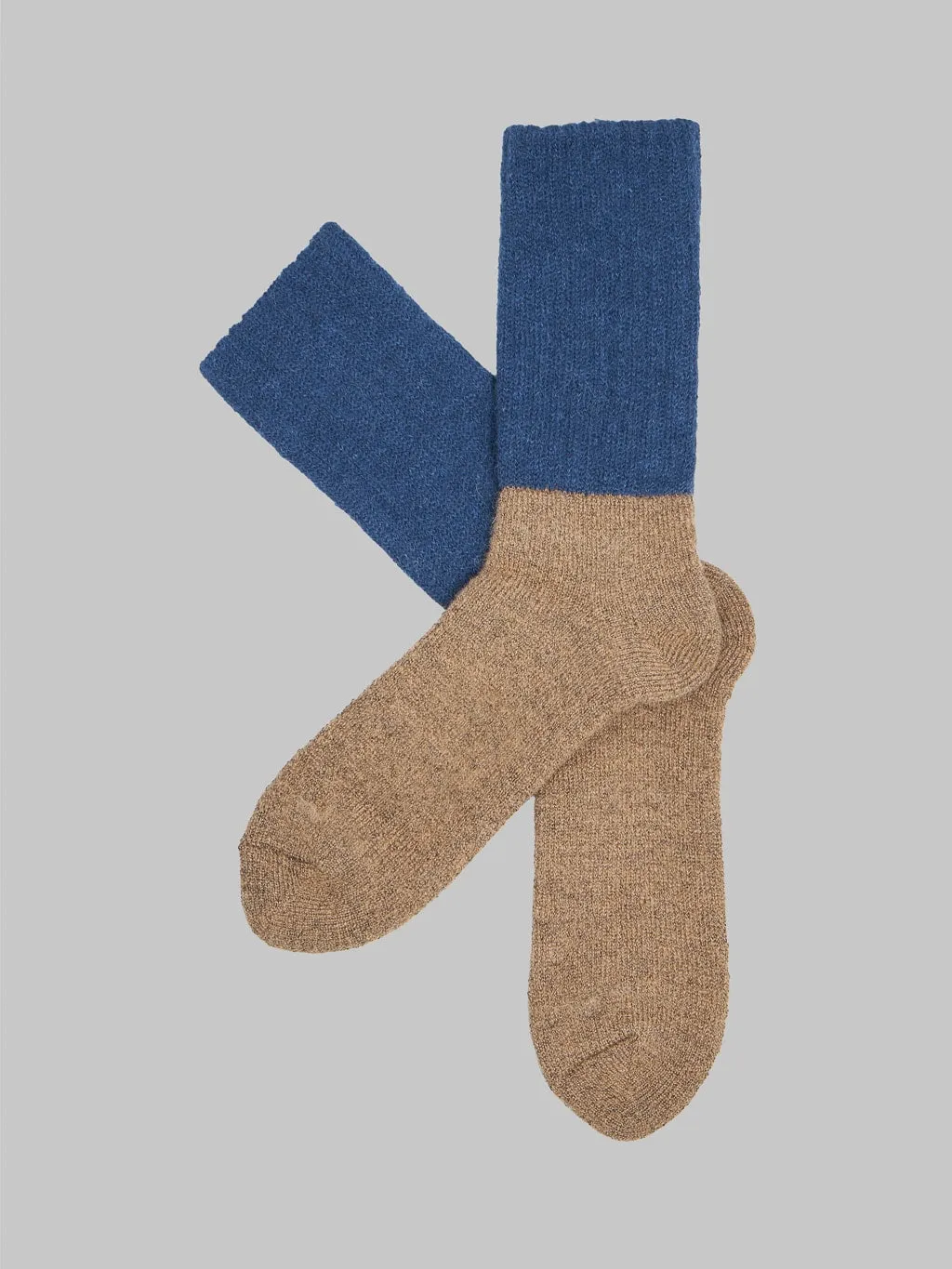 Nishiguchi Kutsushita Mohair Wool Pile Socks Navy