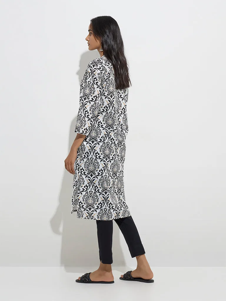 Utsa Black Printed Straight Cotton Kurta