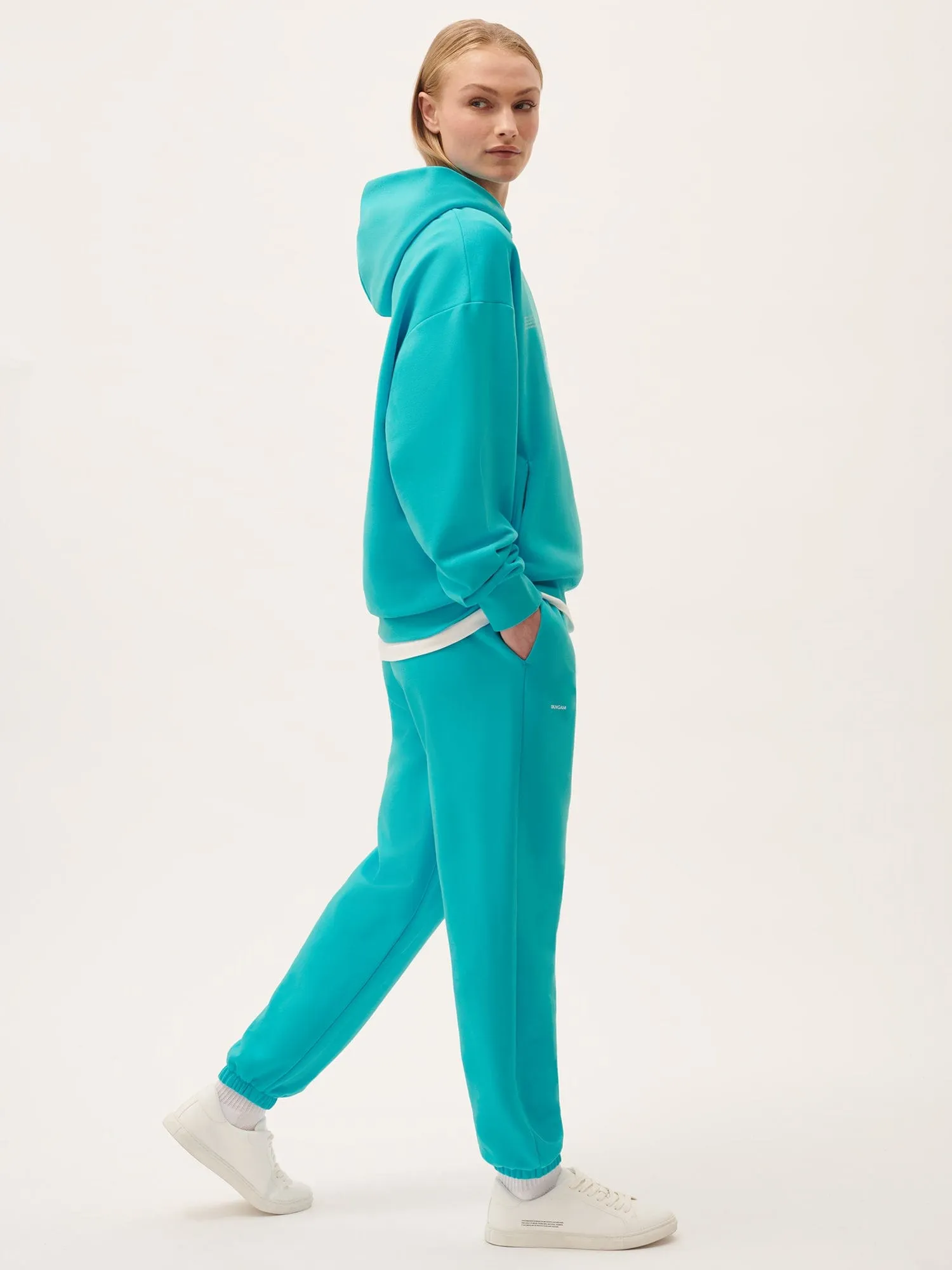 Womens 365 Midweight Track Pants—Ocean Turquoise